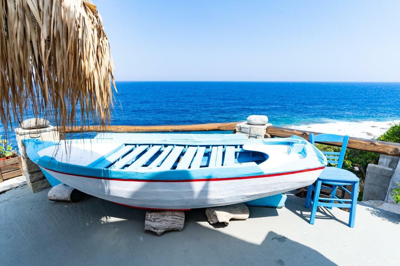 Ikarian Endless Blue Pensionat Kouniadi Exteriör bild